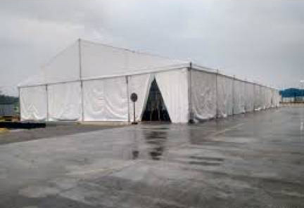 Interior Aula Mega Tenda Roder Bentang 25m
